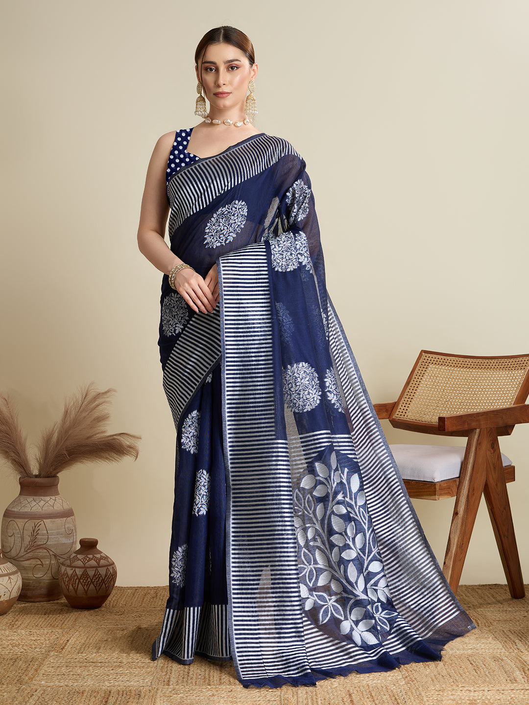 Deep Blue Soft Silk Saree with Rich Zari Lining Border & Butti Blouse Bridal  Festive Weaving Saree