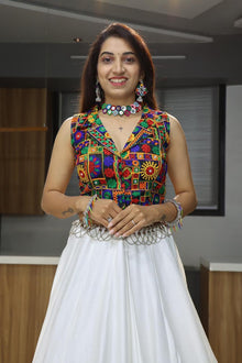 Elegant White Lehenga Choli with Multicolor Kutchi Embroidered Blouse Perfect for Navratri