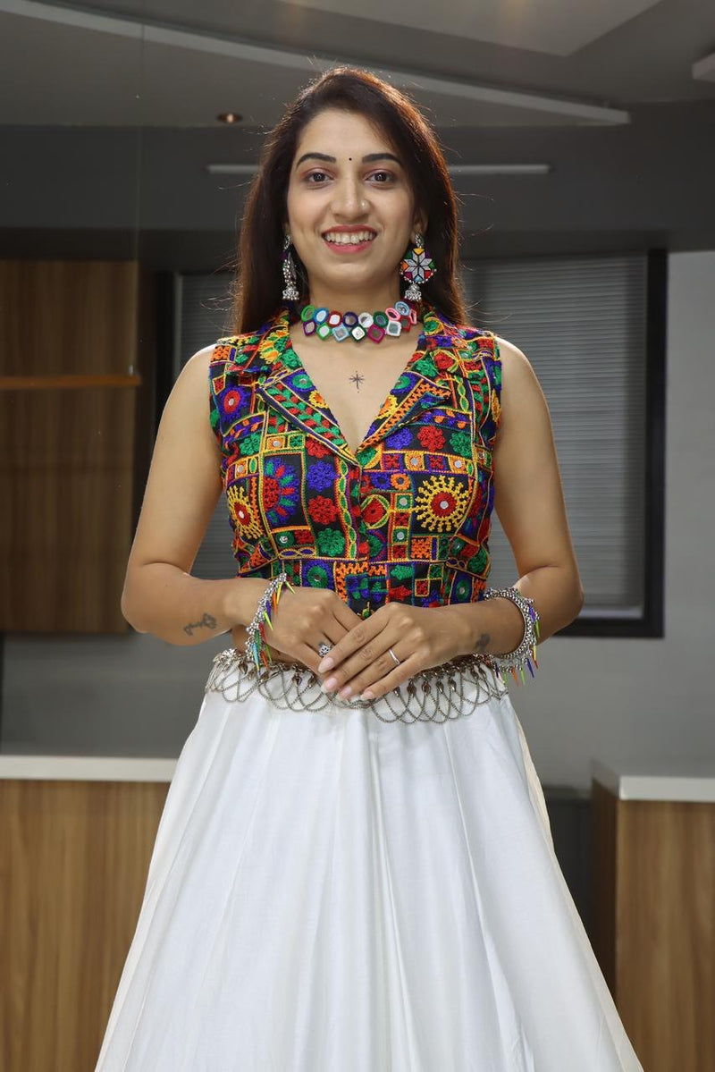 Elegant White Lehenga Choli with Multicolor Kutchi Embroidered Blouse Perfect for Navratri