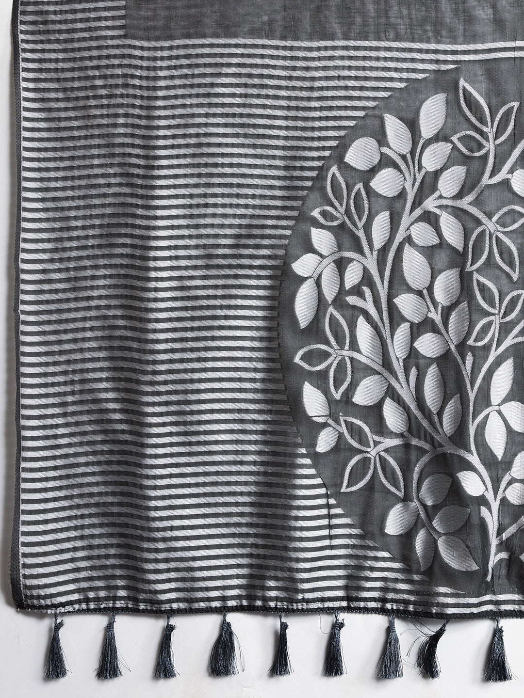 Grey Soft Silk Saree with Butti Blouse, Zari Lining Border Rich Pallu  Traditional Festive Wear