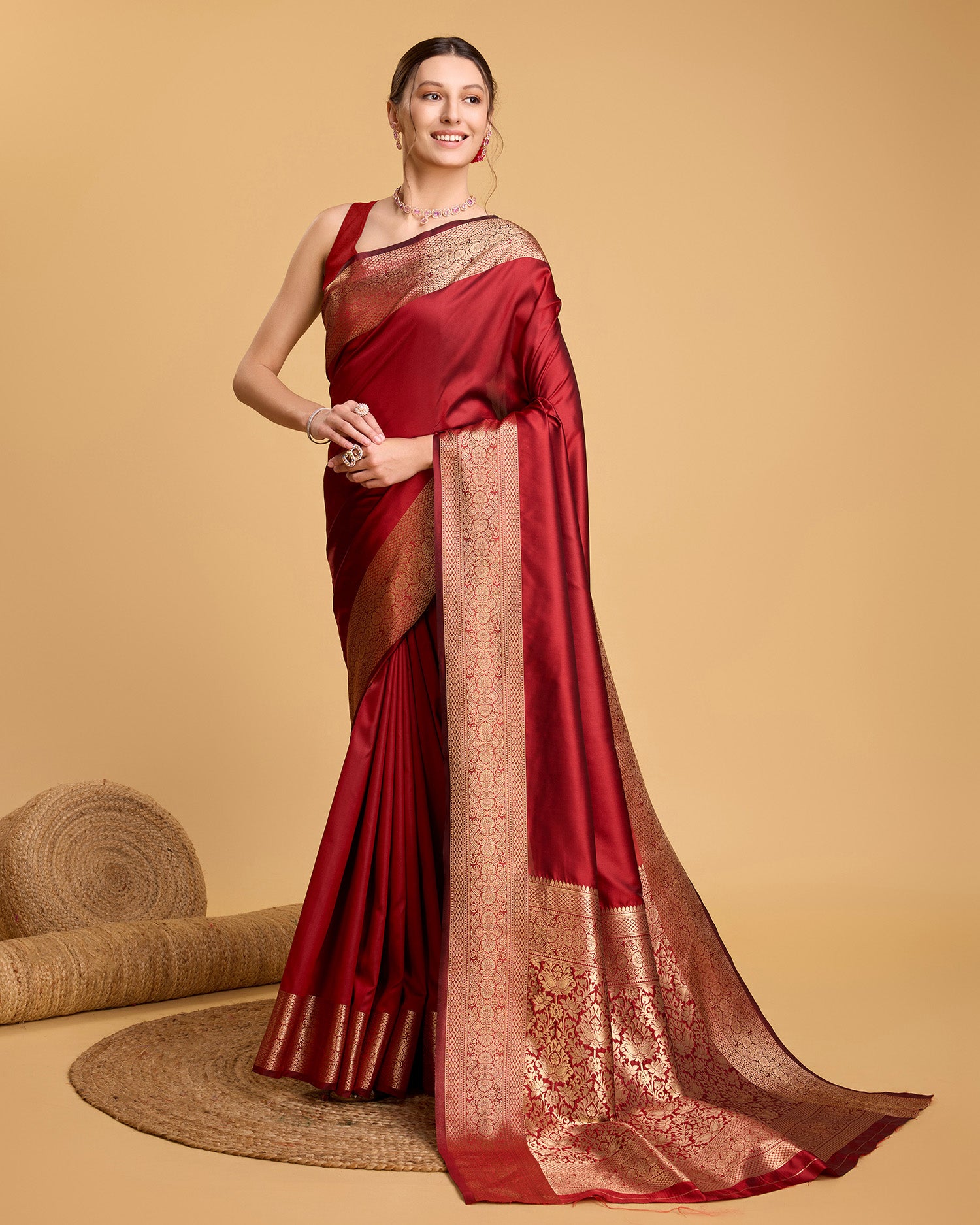 Pure Red Silk Saree with All Over Weaving & Rich Pallu Bridal Festive Collection